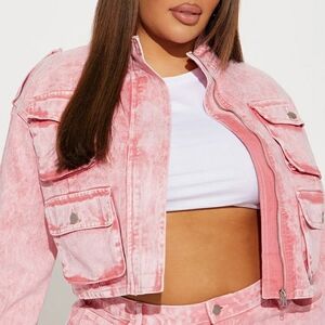 Stylish Pink Cropped Denim Jacket